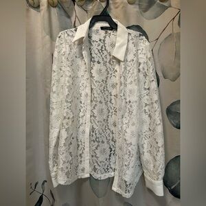 Cable & Gauge White Lace Blouse
